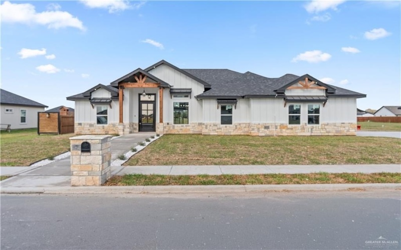 2802 Stone Oak Drive, Weslaco, TX 78599, 4 Bedrooms Bedrooms, ,2 BathroomsBathrooms,Residential,For Sale,2802 Stone Oak Drive,0,478655
