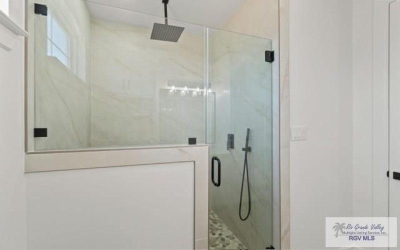 9708 HEIGHTS S unit: 14 #14, HARLINGEN, TX 78552, 4 Bedrooms Bedrooms, ,2 BathroomsBathrooms,Residential,For Sale,9708 HEIGHTS S unit: 14,0,29767694