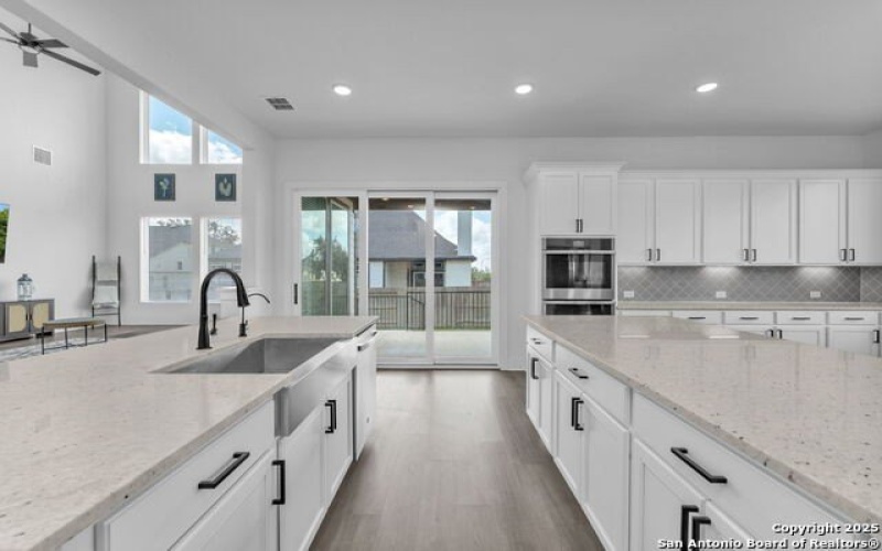 406 Aurora Basin, Cibolo, TX 78108, 4 Bedrooms Bedrooms, ,5 BathroomsBathrooms,Residential,For Sale,406 Aurora Basin,0,1893394