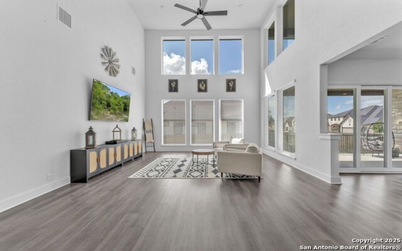 406 Aurora Basin, Cibolo, TX 78108, 4 Bedrooms Bedrooms, ,5 BathroomsBathrooms,Residential,For Sale,406 Aurora Basin,0,1893394