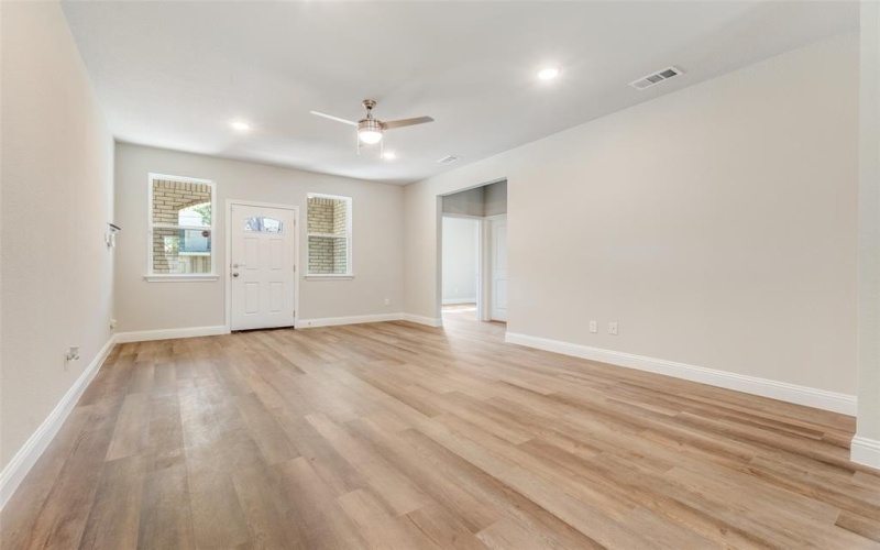 2245 Anderson Street, Dallas, TX 75215, 3 Bedrooms Bedrooms, ,2 BathroomsBathrooms,Residential,For Sale,2245 Anderson Street,0,21034565