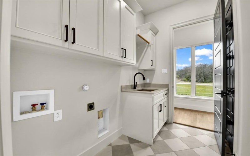 332 Tiara Trail, Fort Worth, TX 76108, 5 Bedrooms Bedrooms, ,5 BathroomsBathrooms,Residential,For Sale,332 Tiara Trail,0,21034687