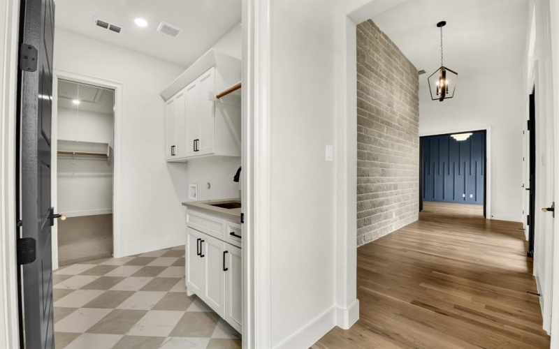 332 Tiara Trail, Fort Worth, TX 76108, 5 Bedrooms Bedrooms, ,5 BathroomsBathrooms,Residential,For Sale,332 Tiara Trail,0,21034687