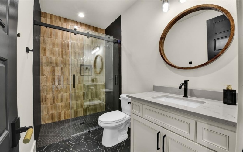 332 Tiara Trail, Fort Worth, TX 76108, 5 Bedrooms Bedrooms, ,5 BathroomsBathrooms,Residential,For Sale,332 Tiara Trail,0,21034687