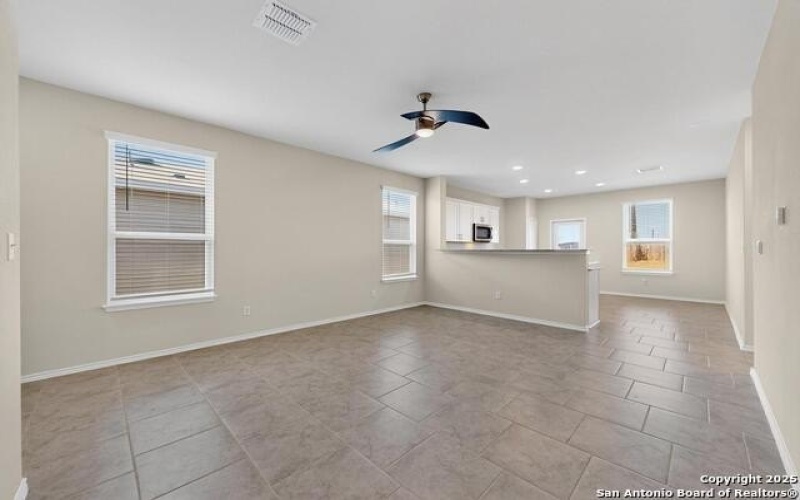 13922 Pinkston, San Antonio, TX 78252, 3 Habitaciones Habitaciones , ,2 BañosBaños,Residential,En Venta,13922 Pinkston,0,1893453