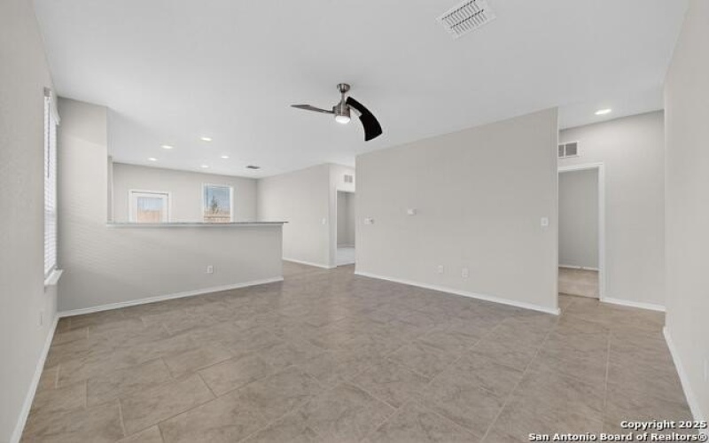 13922 Pinkston, San Antonio, TX 78252, 3 Habitaciones Habitaciones , ,2 BañosBaños,Residential,En Venta,13922 Pinkston,0,1893453