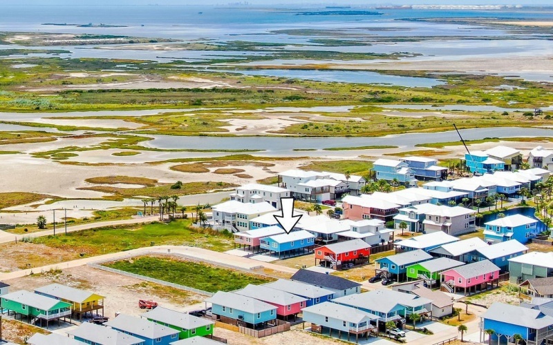 154 Flounder Drive, Port Aransas, TX 78373, 4 Bedrooms Bedrooms, ,3 BathroomsBathrooms,Residential,For Sale,154 Flounder Drive,0,463492