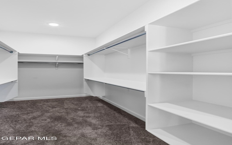 781 Cedarwood Drive, El Paso, TX 79928, 3 Bedrooms Bedrooms, ,2 BathroomsBathrooms,Residential,For Sale,781 Cedarwood Drive,0,928580