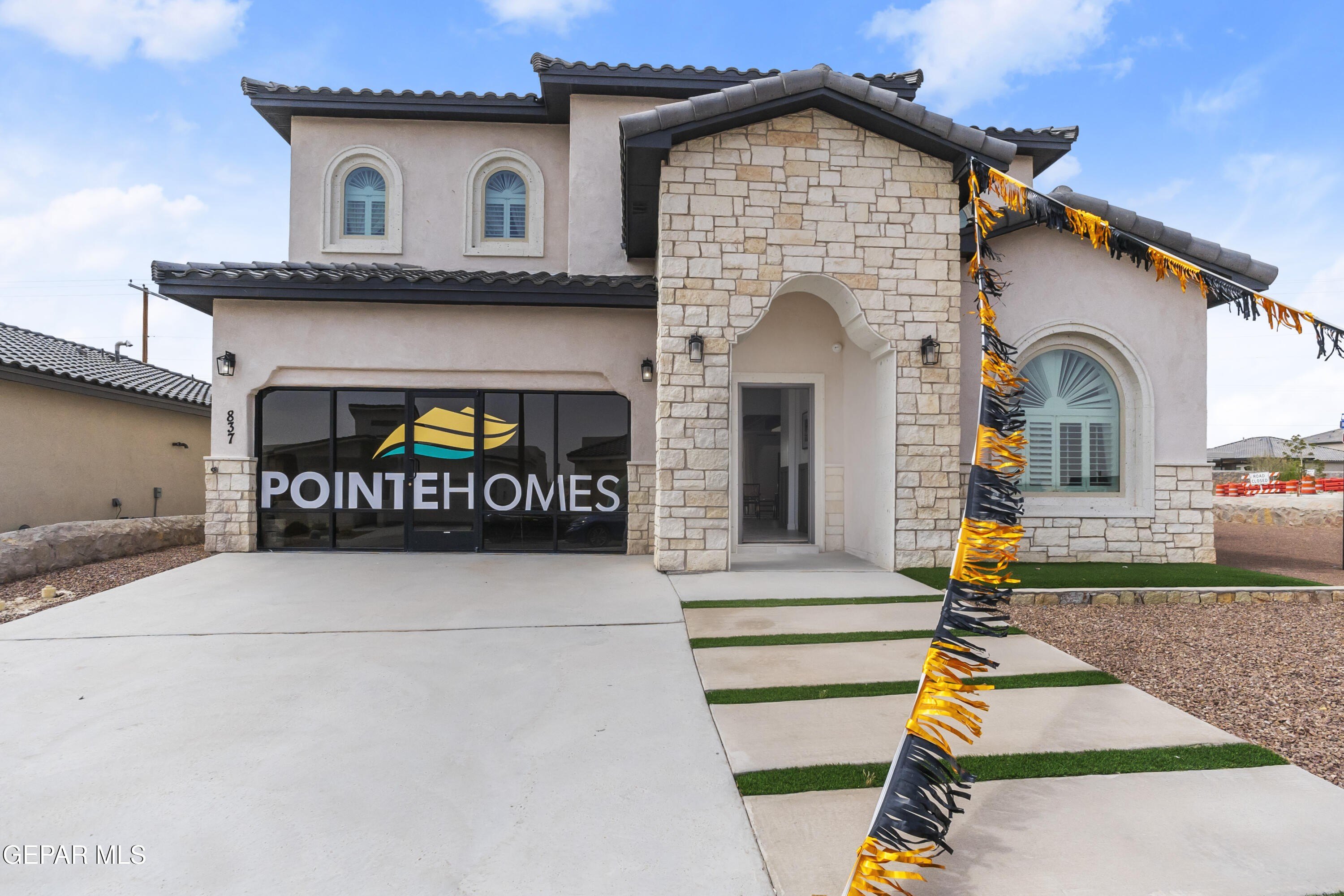 785 Cedarwood Drive, El Paso, TX 79928, 4 Bedrooms Bedrooms, ,3 BathroomsBathrooms,Residential,For Sale,785 Cedarwood Drive,0,928583