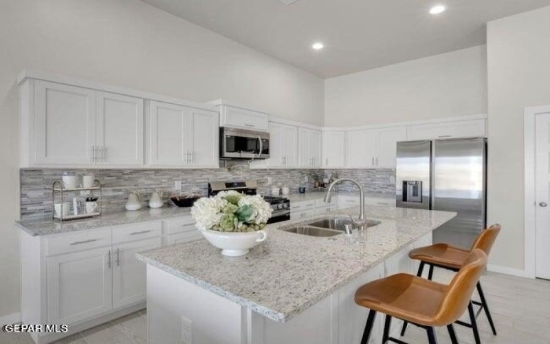 12816 MIDDLESBROUGH Avenue, El Paso, TX 79928, 4 Habitaciones Habitaciones , ,3 BañosBaños,Residential,En Venta,12816 MIDDLESBROUGH Avenue,915902