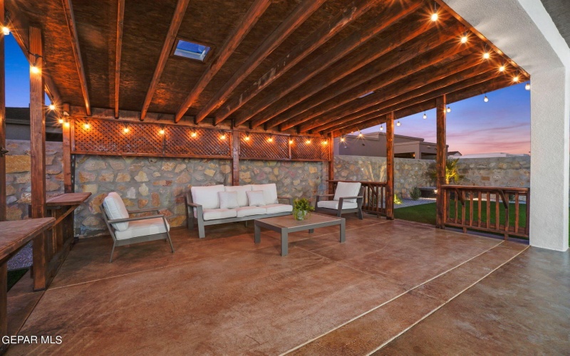 14565 Tierra Resort Avenue, El Paso, TX 79938, 4 Habitaciones Habitaciones , ,2 BañosBaños,Residential,En Venta,14565 Tierra Resort Avenue,0,928617