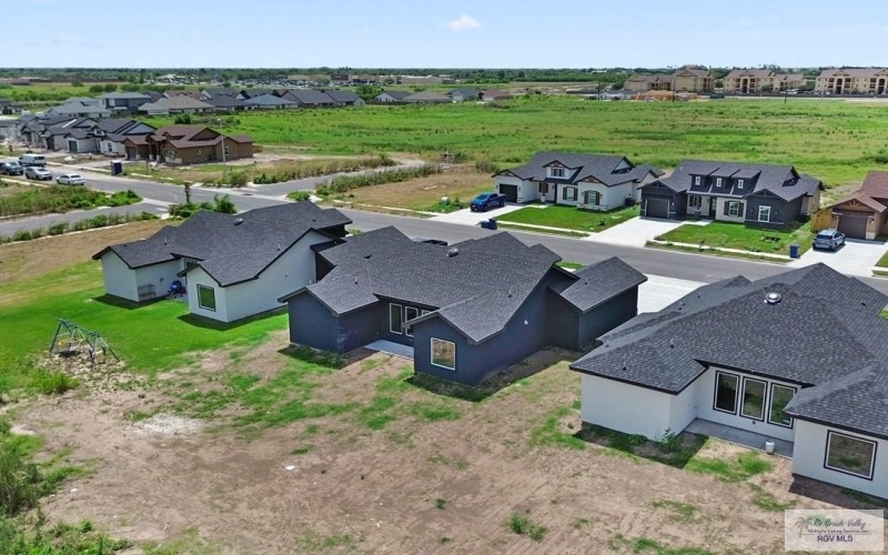 109 MARIGOLD DR, LOS FRESNOS, TX 78566, 3 Bedrooms Bedrooms, ,2 BathroomsBathrooms,Residential,For Sale,109 MARIGOLD DR,0,29767714