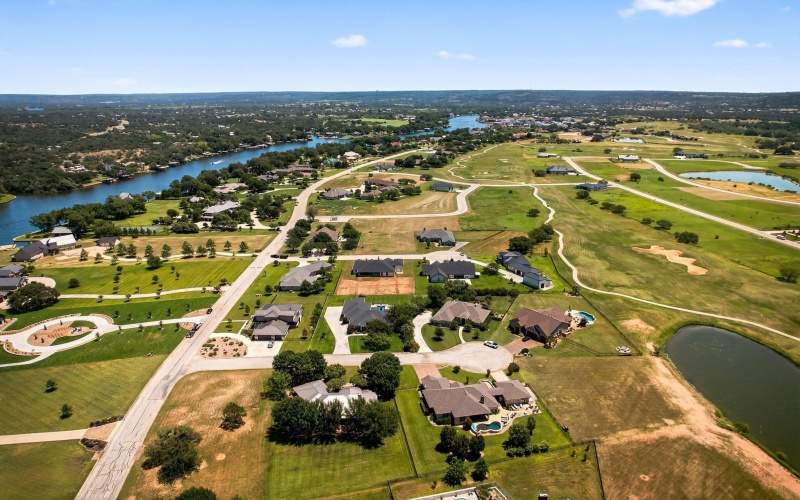 103 Still Meadow Drive, Kingsland, TX 78639, 4 Habitaciones Habitaciones , ,3 BañosBaños,Residential,En Venta,103 Still Meadow Drive,0,174761