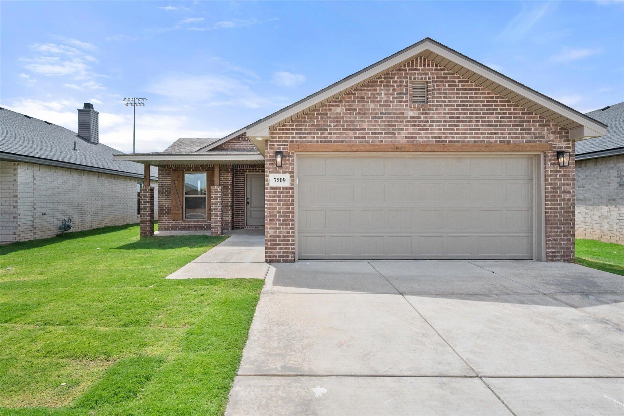 7209 8th Street, Lubbock, TX 79416, 3 Habitaciones Habitaciones , ,2 BañosBaños,Residential,En Venta,7209 8th Street,0,202559228