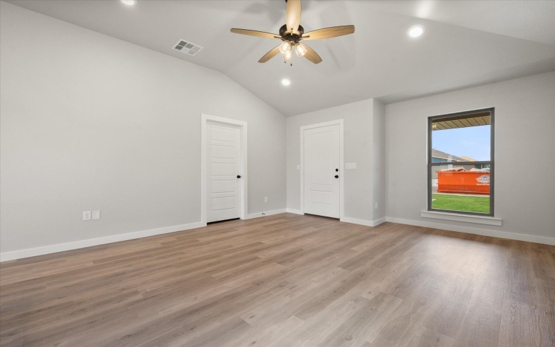 7209 8th Street, Lubbock, TX 79416, 3 Habitaciones Habitaciones , ,2 BañosBaños,Residential,En Venta,7209 8th Street,0,202559228