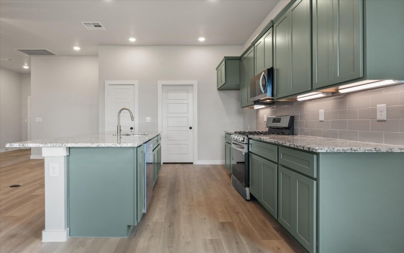 7207 8th Street, Lubbock, TX 79416, 3 Bedrooms Bedrooms, ,2 BathroomsBathrooms,Residential,For Sale,7207 8th Street,0,202559229