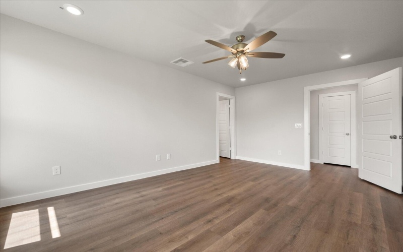 7005 14th Street, Lubbock, TX 79416, 4 Habitaciones Habitaciones , ,2 BañosBaños,Residential,En Venta,7005 14th Street,0,202559232