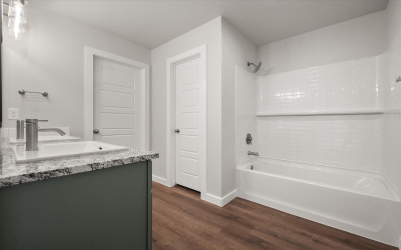 7005 14th Street, Lubbock, TX 79416, 4 Habitaciones Habitaciones , ,2 BañosBaños,Residential,En Venta,7005 14th Street,0,202559232