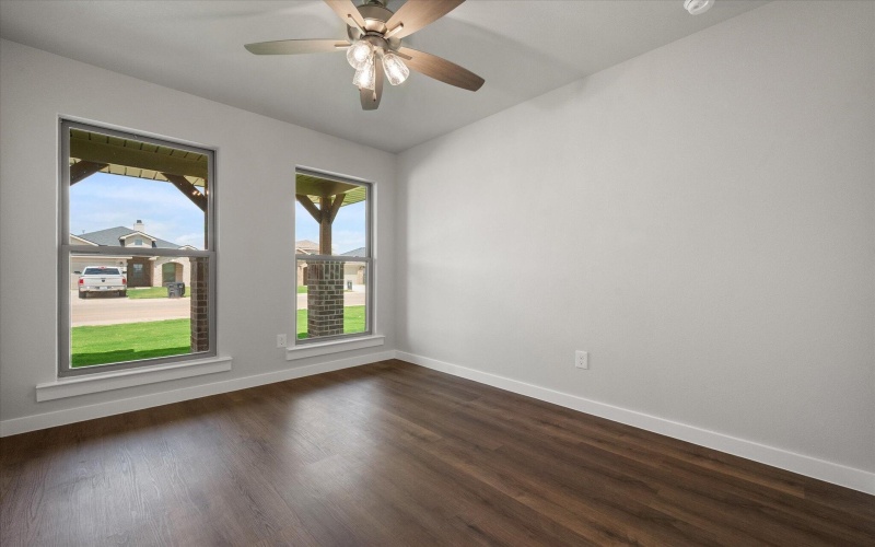 7005 14th Street, Lubbock, TX 79416, 4 Habitaciones Habitaciones , ,2 BañosBaños,Residential,En Venta,7005 14th Street,0,202559232