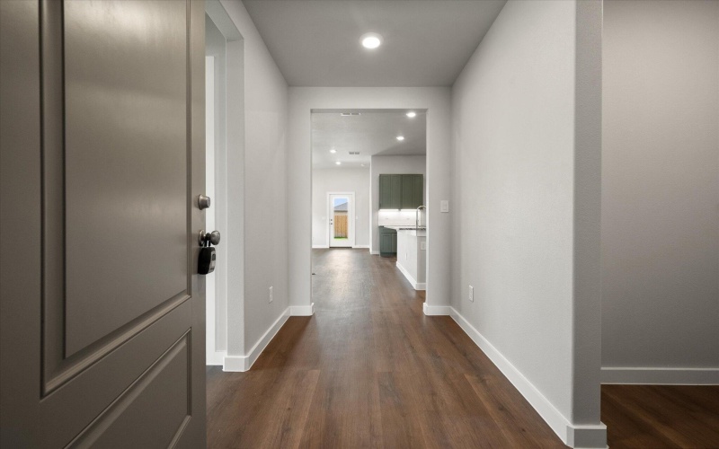 7005 14th Street, Lubbock, TX 79416, 4 Habitaciones Habitaciones , ,2 BañosBaños,Residential,En Venta,7005 14th Street,0,202559232