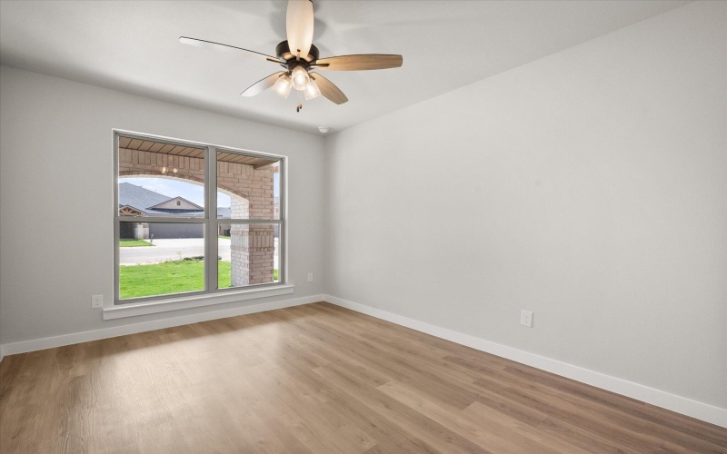 7002 16th Street, Lubbock, TX 79416, 4 Bedrooms Bedrooms, ,3 BathroomsBathrooms,Residential,For Sale,7002 16th Street,0,202559234