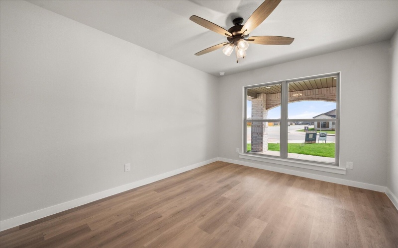 7002 16th Street, Lubbock, TX 79416, 4 Bedrooms Bedrooms, ,3 BathroomsBathrooms,Residential,For Sale,7002 16th Street,0,202559234