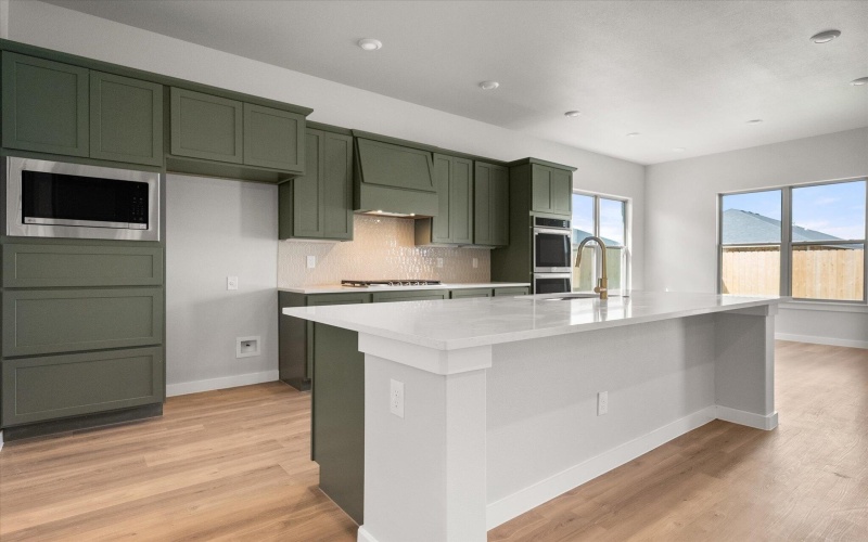 7002 16th Street, Lubbock, TX 79416, 4 Bedrooms Bedrooms, ,3 BathroomsBathrooms,Residential,For Sale,7002 16th Street,0,202559234