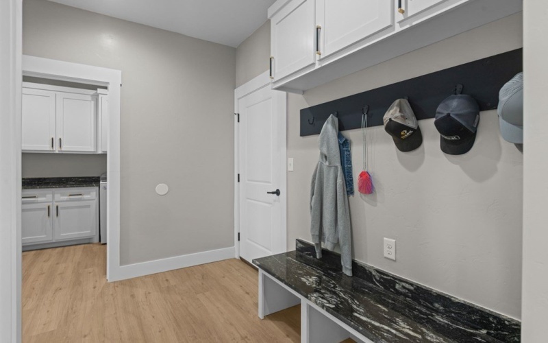 225 Private Road 302 – A, Seminole, TX 79360, 3 Habitaciones Habitaciones , ,2 BañosBaños,Residential,En Venta,225 Private Road 302 – A,0,162441