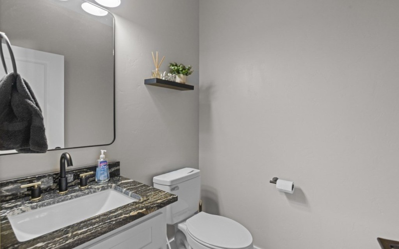 225 Private Road 302 – A, Seminole, TX 79360, 3 Habitaciones Habitaciones , ,2 BañosBaños,Residential,En Venta,225 Private Road 302 – A,0,162441