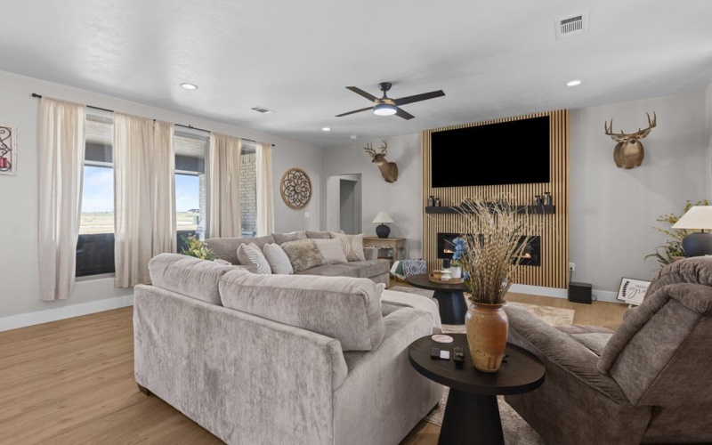 225 Private Road 302 – A, Seminole, TX 79360, 3 Habitaciones Habitaciones , ,2 BañosBaños,Residential,En Venta,225 Private Road 302 – A,0,162441