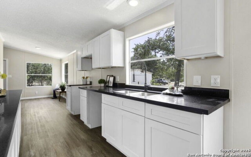 720 FM 1107, Stockdale, TX 78160, 4 Habitaciones Habitaciones , ,2 BañosBaños,Residential,En Venta,720 FM 1107,0,1893612