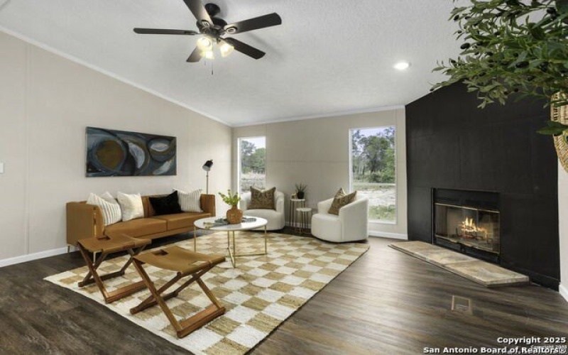 720 FM 1107, Stockdale, TX 78160, 4 Habitaciones Habitaciones , ,2 BañosBaños,Residential,En Venta,720 FM 1107,0,1893612