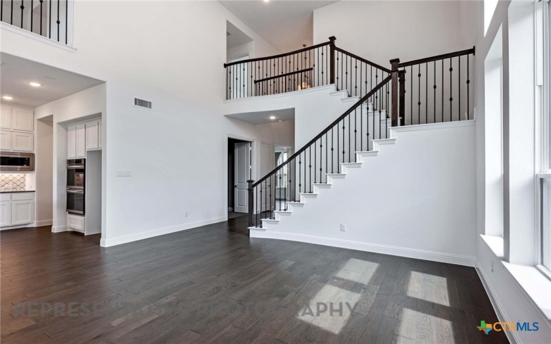 108 Estrella Lane, Boerne, TX 78006, 5 Bedrooms Bedrooms, ,6 BathroomsBathrooms,Residential,For Sale,108 Estrella Lane,0,590104