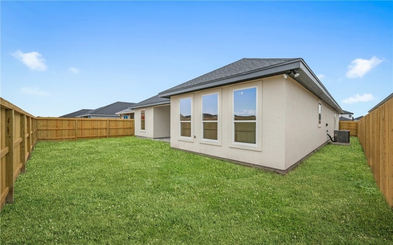 7829 Houshang Drive, Corpus Christi, TX 78414, 4 Habitaciones Habitaciones , ,3 BañosBaños,Residential,En Venta,7829 Houshang Drive,0,463611