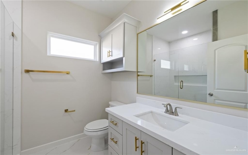 3900 Zenker Avenue, McAllen, TX 78504, 4 Bedrooms Bedrooms, ,2 BathroomsBathrooms,Residential,For Sale,3900 Zenker Avenue,0,478812