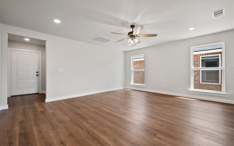 14408 Paris Avenue, Lubbock, TX 79423, 2 Bedrooms Bedrooms, ,2 BathroomsBathrooms,Residential,For Sale,14408 Paris Avenue,0,202559270