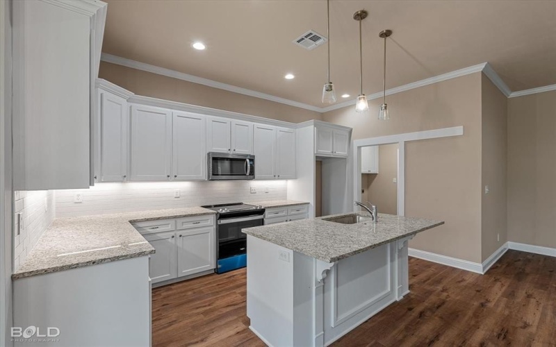 6912 Grigg Road, Greenwood, LA 71033, 3 Bedrooms Bedrooms, ,2 BathroomsBathrooms,Residential,For Sale,6912 Grigg Road,0,21029460