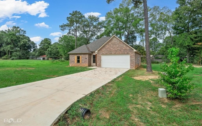 6912 Grigg Road, Greenwood, LA 71033, 3 Bedrooms Bedrooms, ,2 BathroomsBathrooms,Residential,For Sale,6912 Grigg Road,0,21029460