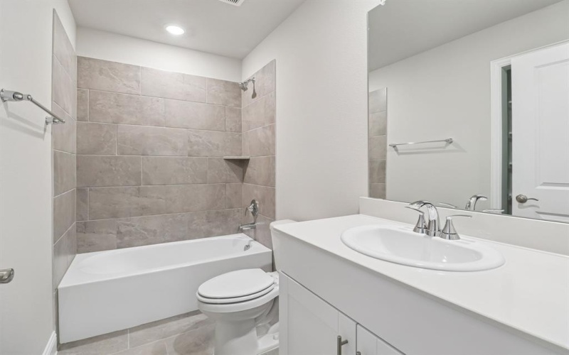 514 Midnight Oak Drive, McKinney, TX 75069, 4 Bedrooms Bedrooms, ,3 BathroomsBathrooms,Residential,For Sale,514 Midnight Oak Drive,0,21034977
