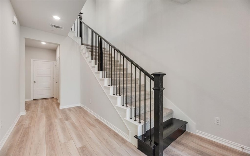 8111 Challenger Street, Frisco, TX 75034, 4 Bedrooms Bedrooms, ,5 BathroomsBathrooms,Residential,For Sale,8111 Challenger Street,0,21034978