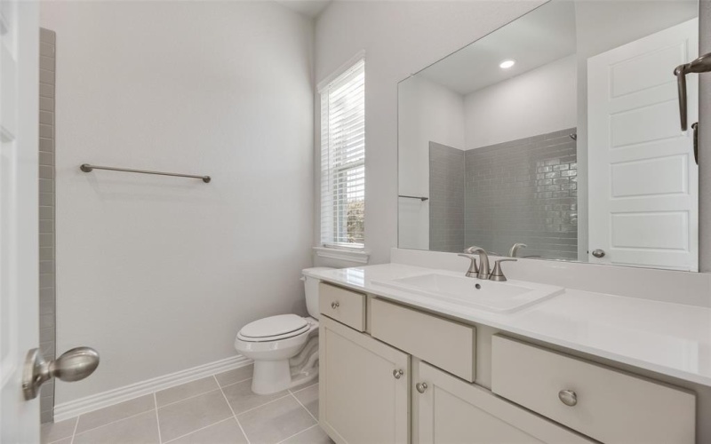 8111 Challenger Street, Frisco, TX 75034, 4 Bedrooms Bedrooms, ,5 BathroomsBathrooms,Residential,For Sale,8111 Challenger Street,0,21034978