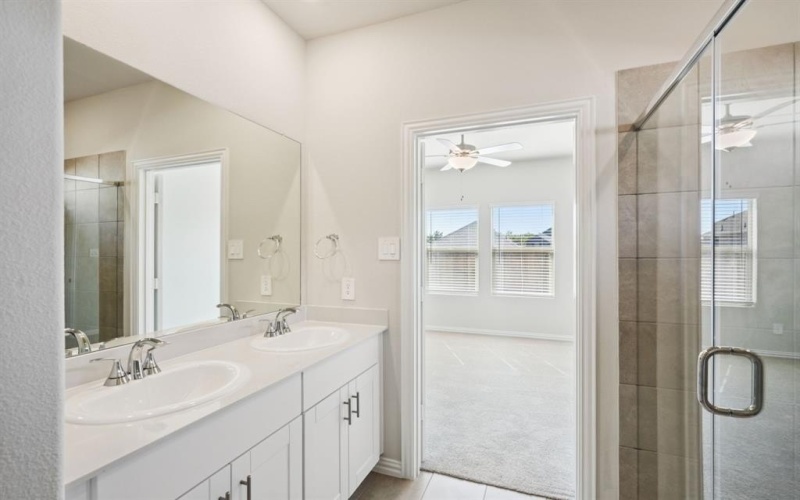 523 Blanton Street, McKinney, TX 75069, 4 Habitaciones Habitaciones , ,2 BañosBaños,Residential,En Venta,523 Blanton Street,0,21034991
