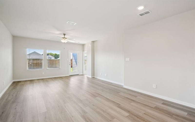 523 Blanton Street, McKinney, TX 75069, 4 Habitaciones Habitaciones , ,2 BañosBaños,Residential,En Venta,523 Blanton Street,0,21034991
