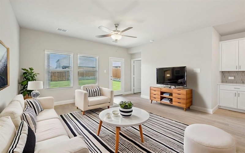 519 Blanton Street, McKinney, TX 75069, 4 Habitaciones Habitaciones , ,2 BañosBaños,Residential,En Venta,519 Blanton Street,0,21035010