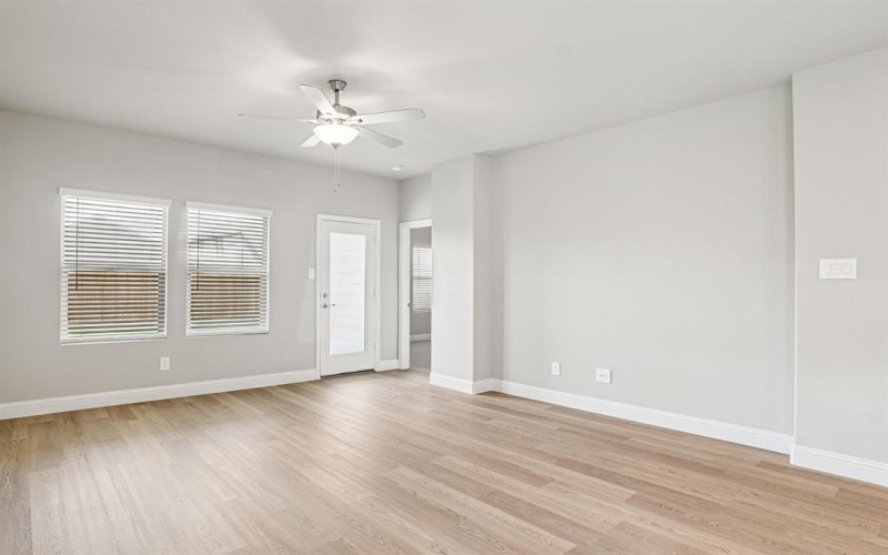 517 Blanton Street, McKinney, TX 75069, 4 Bedrooms Bedrooms, ,2 BathroomsBathrooms,Residential,For Sale,517 Blanton Street,0,21035016