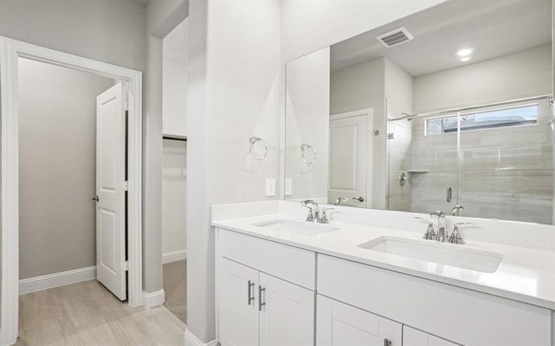 517 Blanton Street, McKinney, TX 75069, 4 Bedrooms Bedrooms, ,2 BathroomsBathrooms,Residential,For Sale,517 Blanton Street,0,21035016