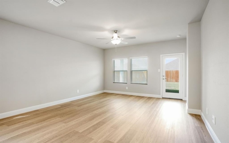 517 Blanton Street, McKinney, TX 75069, 4 Bedrooms Bedrooms, ,2 BathroomsBathrooms,Residential,For Sale,517 Blanton Street,0,21035016