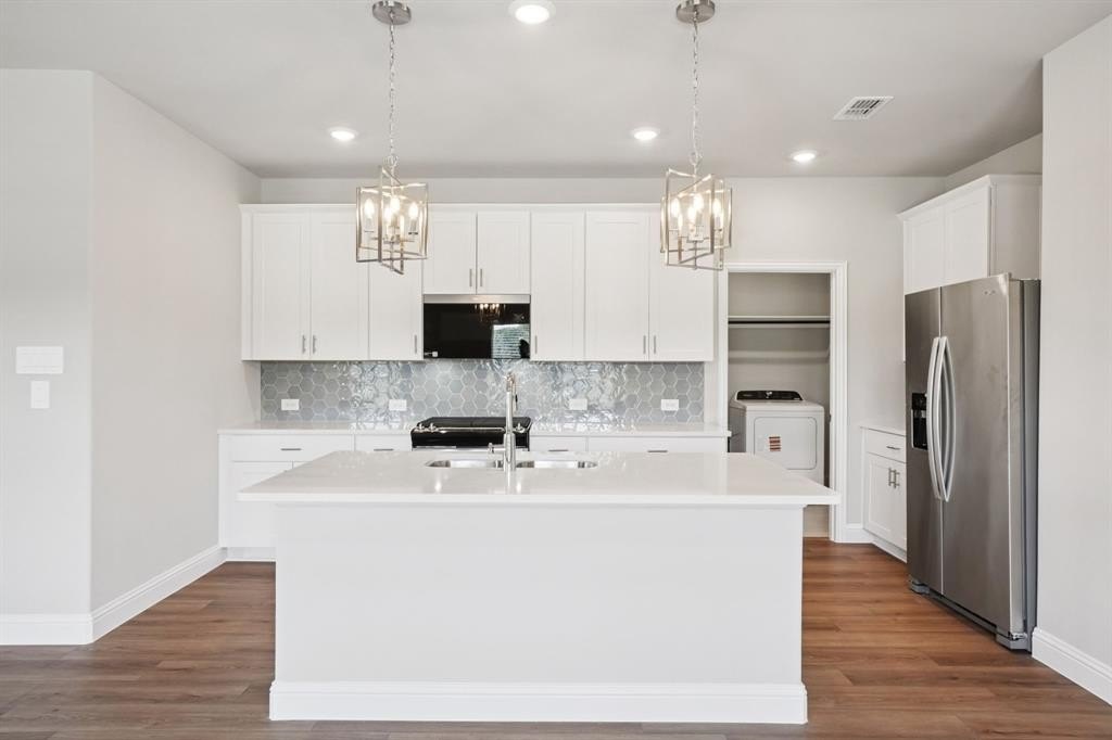 515 Blanton Street, McKinney, TX 75069, 4 Habitaciones Habitaciones , ,2 BañosBaños,Residential,En Venta,515 Blanton Street,0,21035022