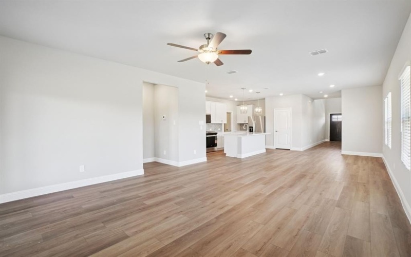515 Blanton Street, McKinney, TX 75069, 4 Habitaciones Habitaciones , ,2 BañosBaños,Residential,En Venta,515 Blanton Street,0,21035022
