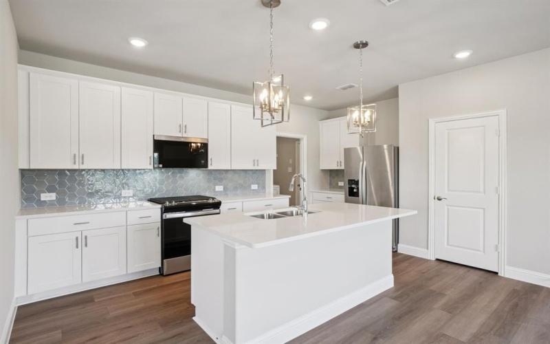 515 Blanton Street, McKinney, TX 75069, 4 Habitaciones Habitaciones , ,2 BañosBaños,Residential,En Venta,515 Blanton Street,0,21035022